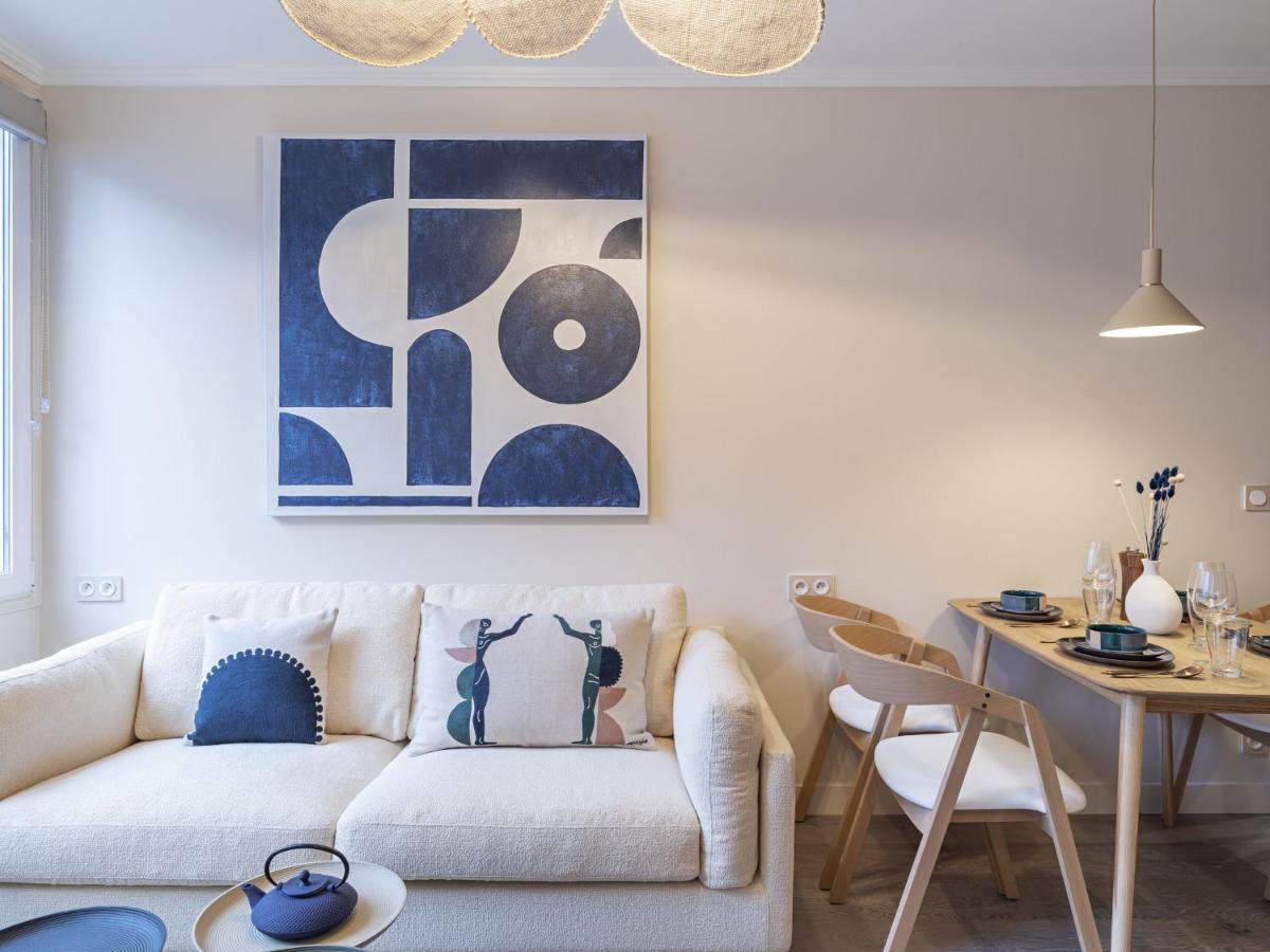 The Blue Suite On Champs Elysees Avenue 巴黎 外观 照片