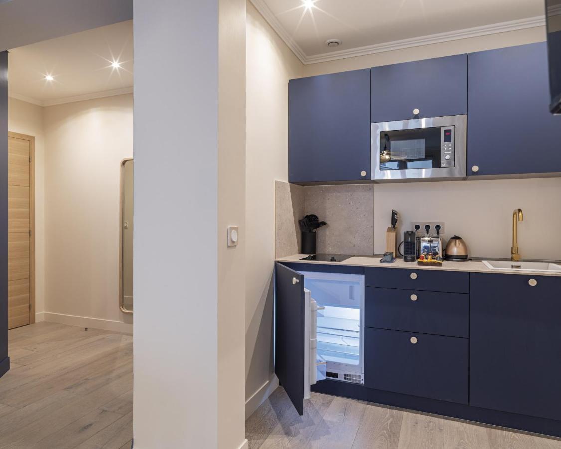 The Blue Suite On Champs Elysees Avenue 巴黎 外观 照片