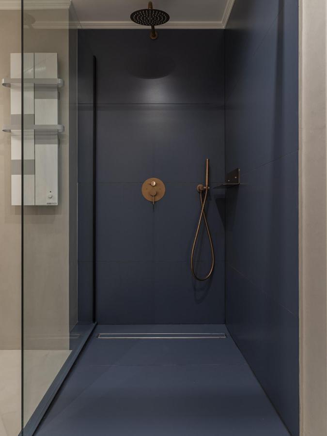 The Blue Suite On Champs Elysees Avenue 巴黎 外观 照片