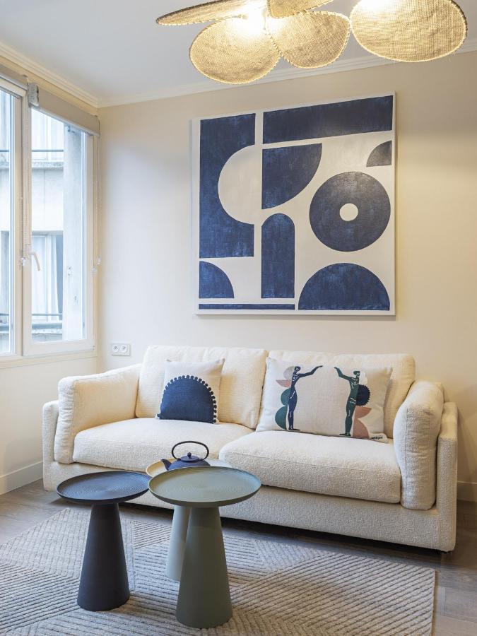 The Blue Suite On Champs Elysees Avenue 巴黎 外观 照片