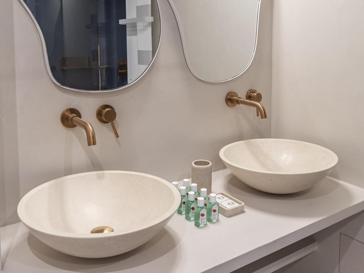 The Blue Suite On Champs Elysees Avenue 巴黎 外观 照片