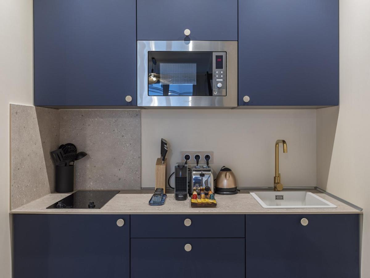 The Blue Suite On Champs Elysees Avenue 巴黎 外观 照片